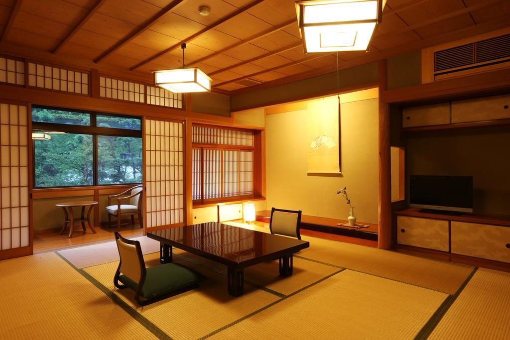 Mikiya Hotel Toyooka  Bagian luar foto