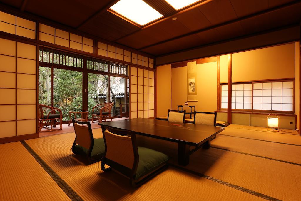 Mikiya Hotel Toyooka  Ruang foto